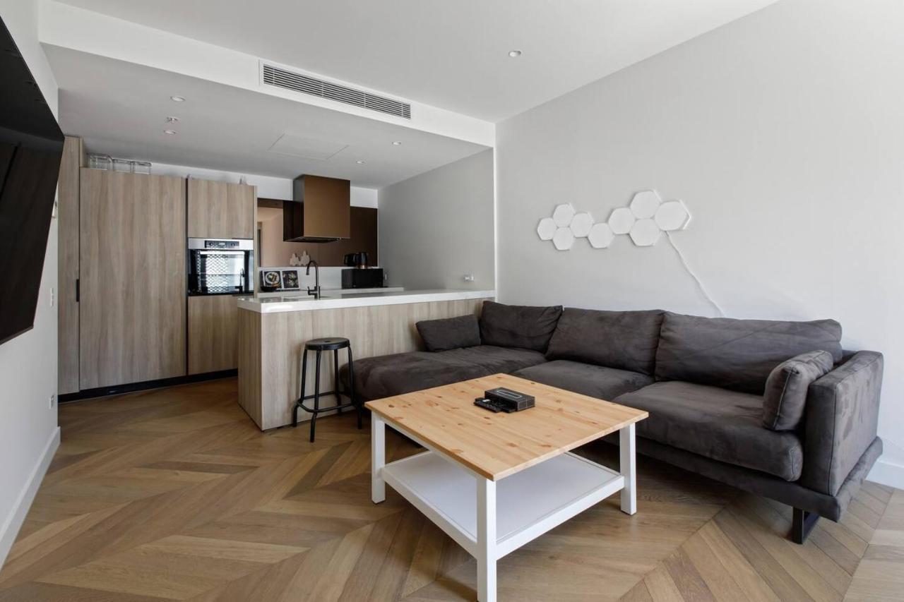 The Claremont - Refined Style Living Apartment Melbourne